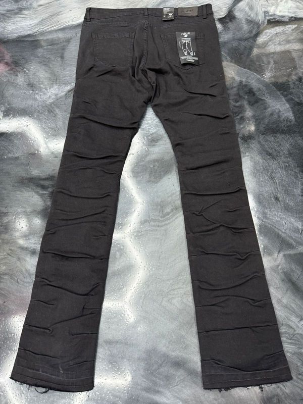 Focus Stacked Jeans