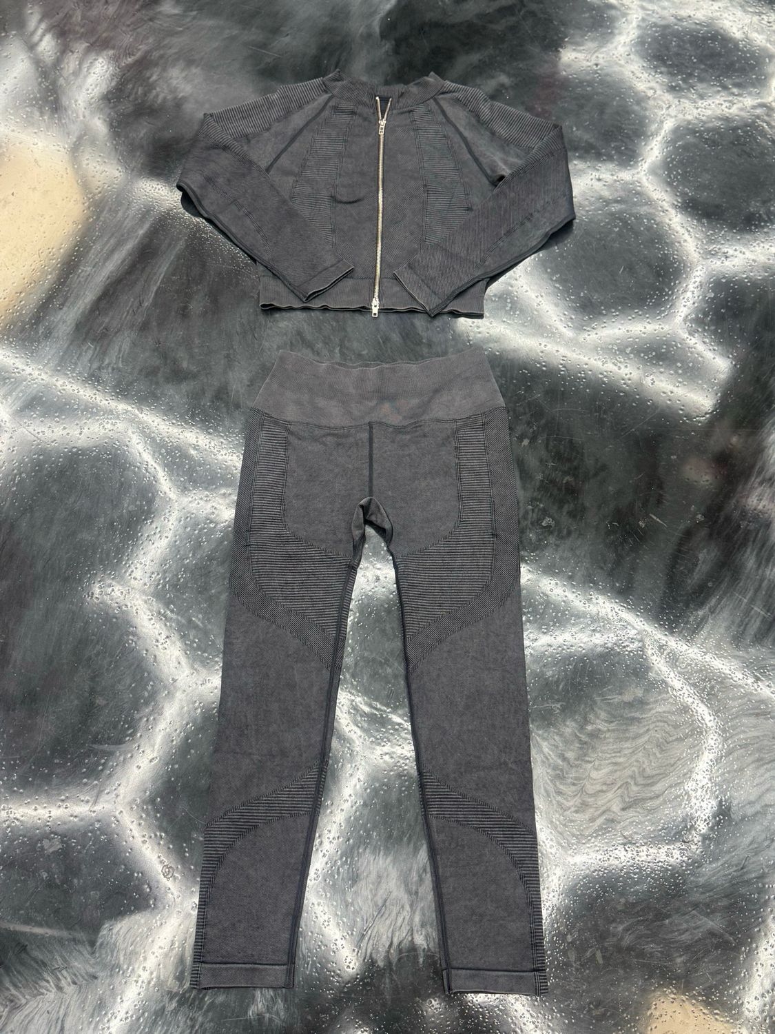 Tracksuit (LONG SLEEVES)
