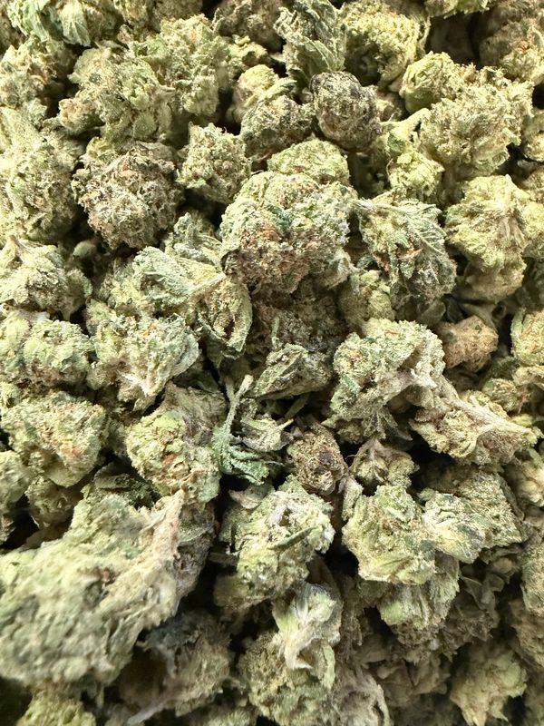 Zalani Bnager THCA flower smalls