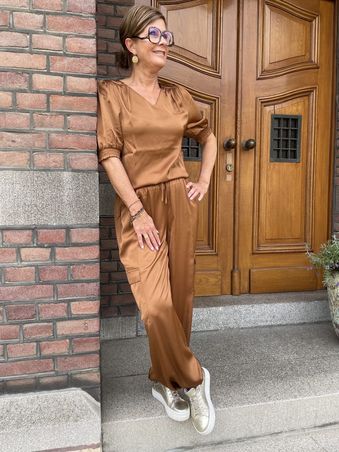 Top KYLIE Cognac Satijn