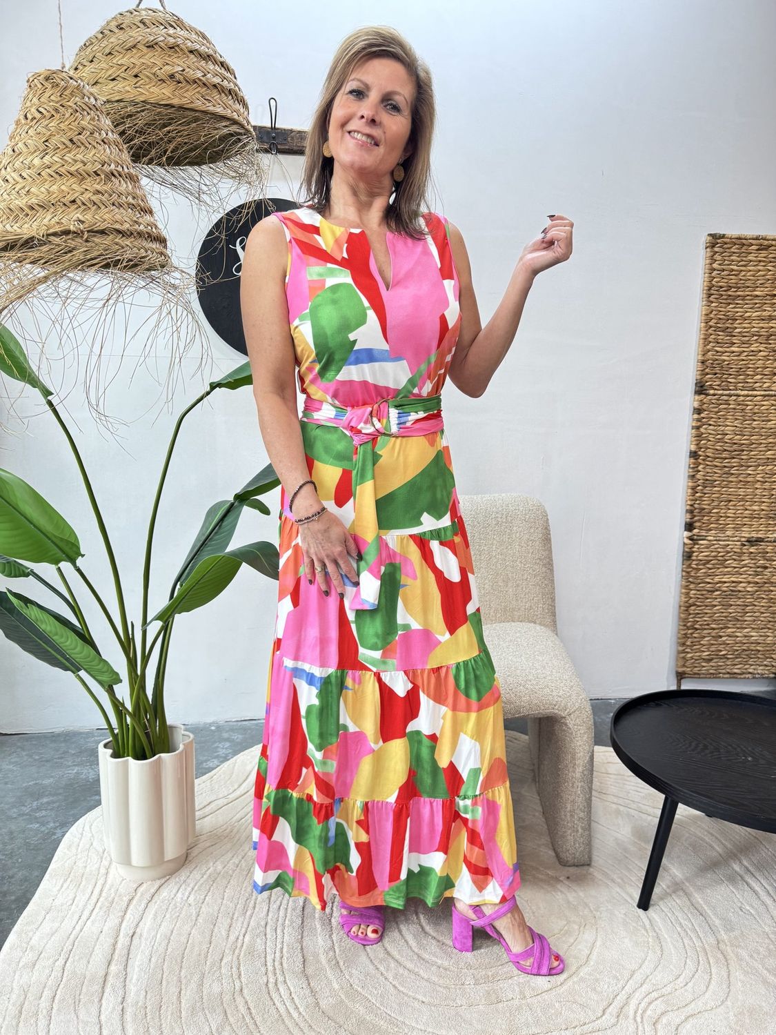 A116 Mouwloze Maxi Jurk met Design