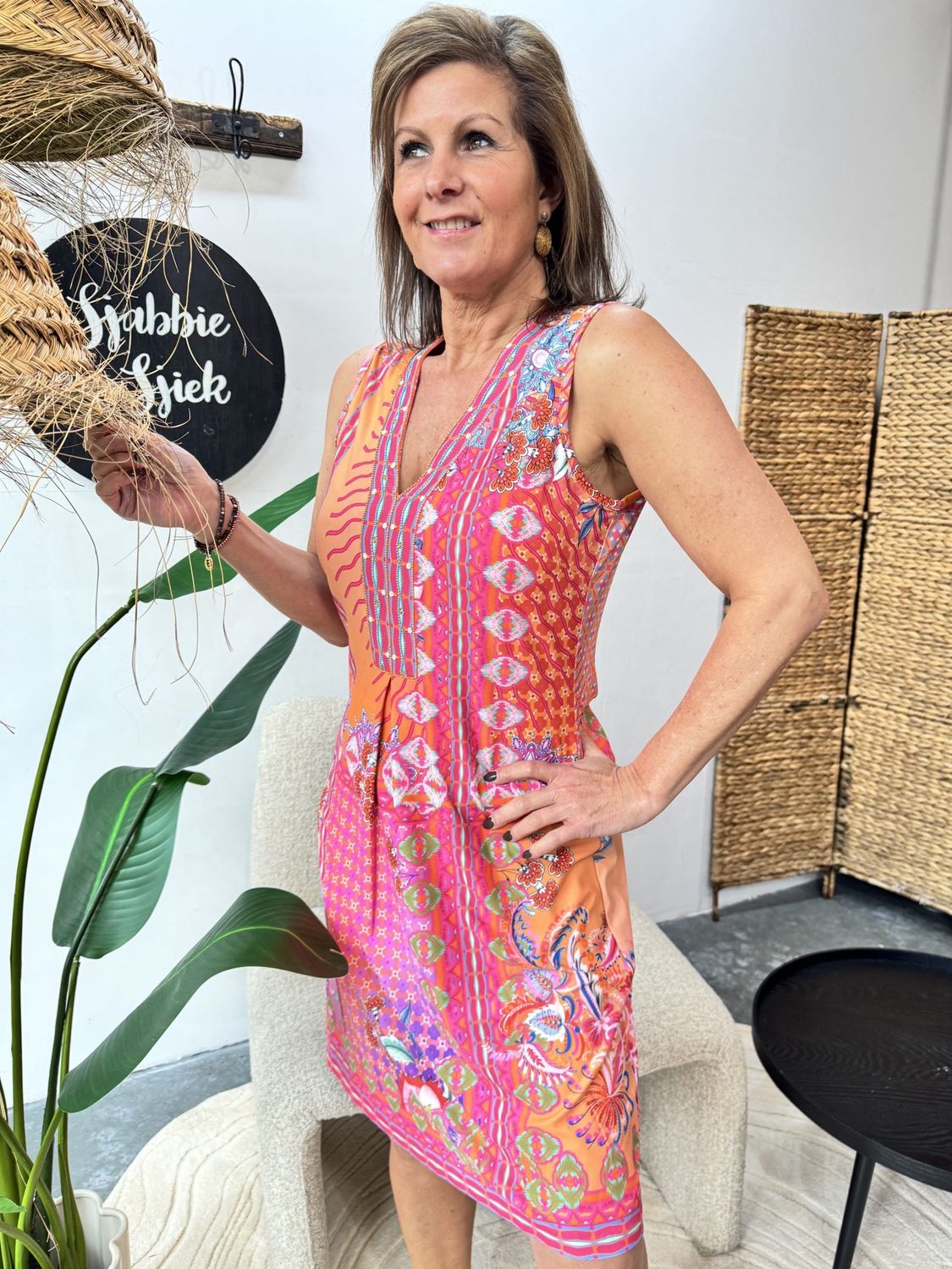 A401 Mouwloze Jurk Met Design P962