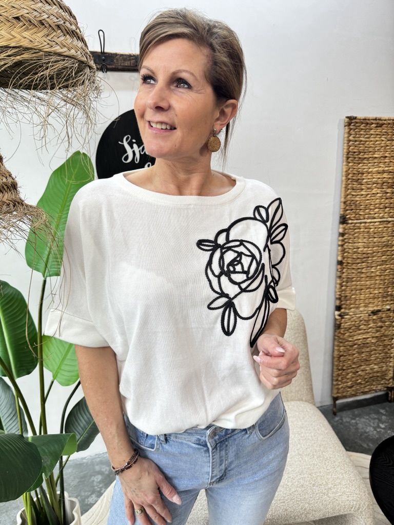 Witte Bloem Sweater Orielle