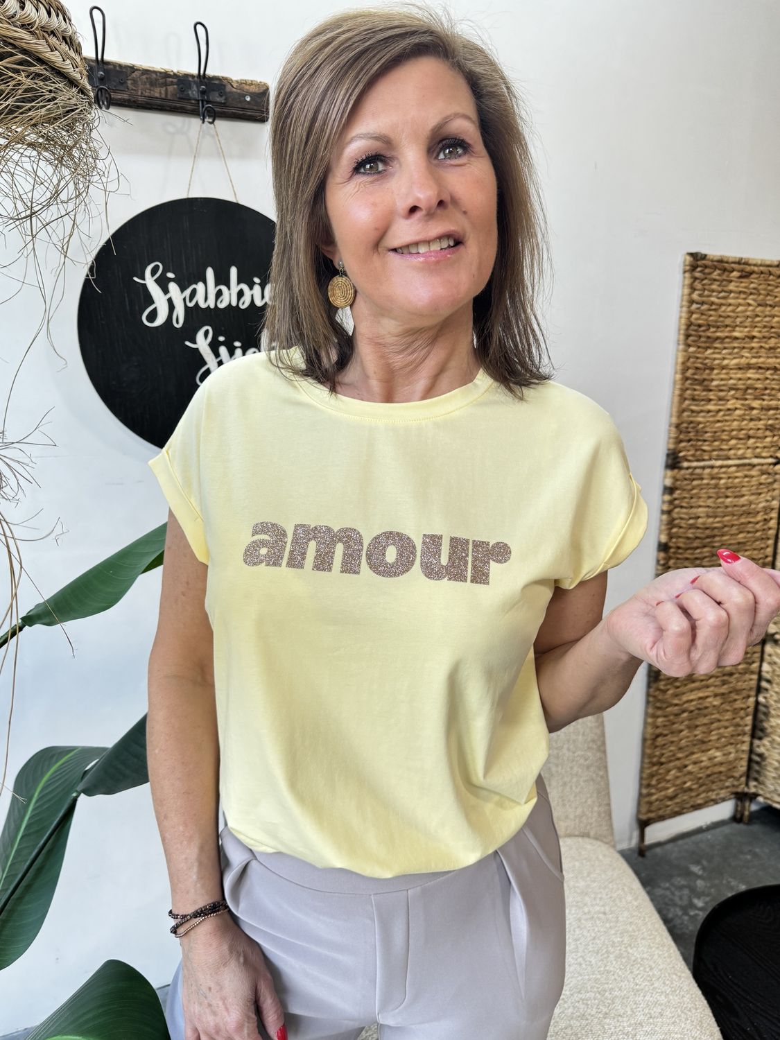 Amour Tshirt Geel Azaria