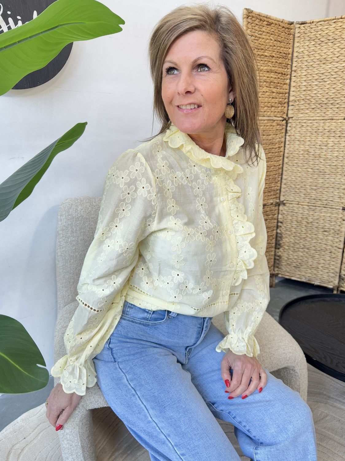 Broderie Blouse 1882 Lichtgeel Elira