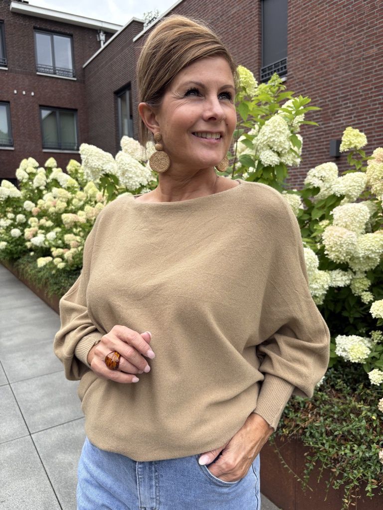 Vleermuistrui Lola Camel