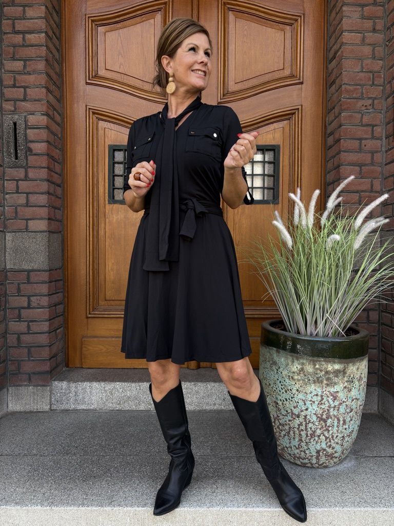 B196 - Jurk Black