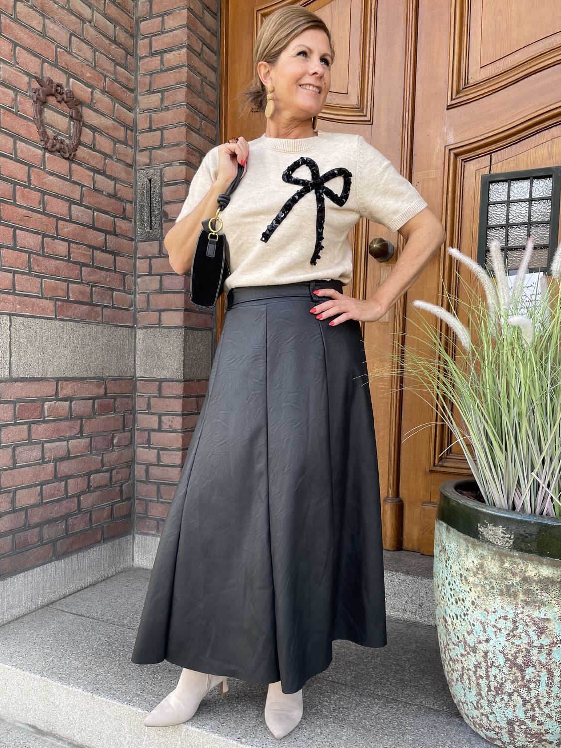 VEGAN LEATHERLOOK ROK - ZWART