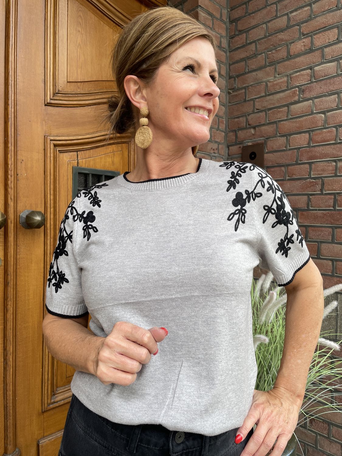 GRIJZE SWEATER Verena - met BLOEMEN