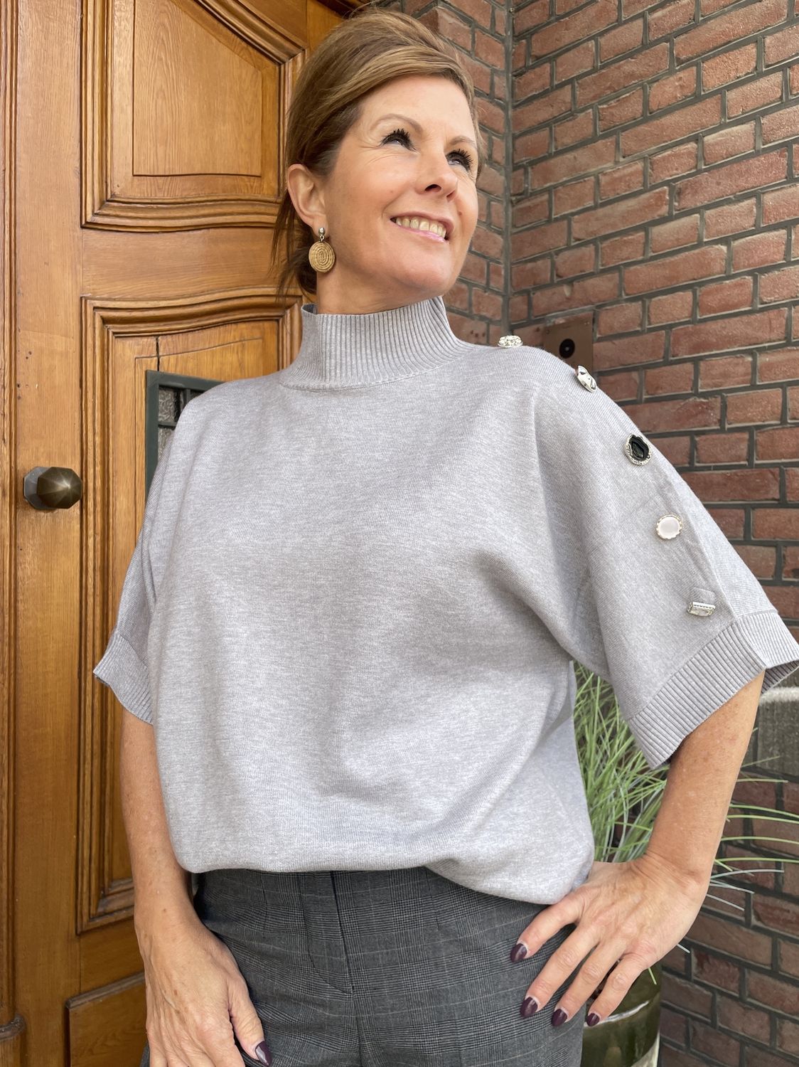SWEATER RUXA - GRIJS - met SIERKNOPEN