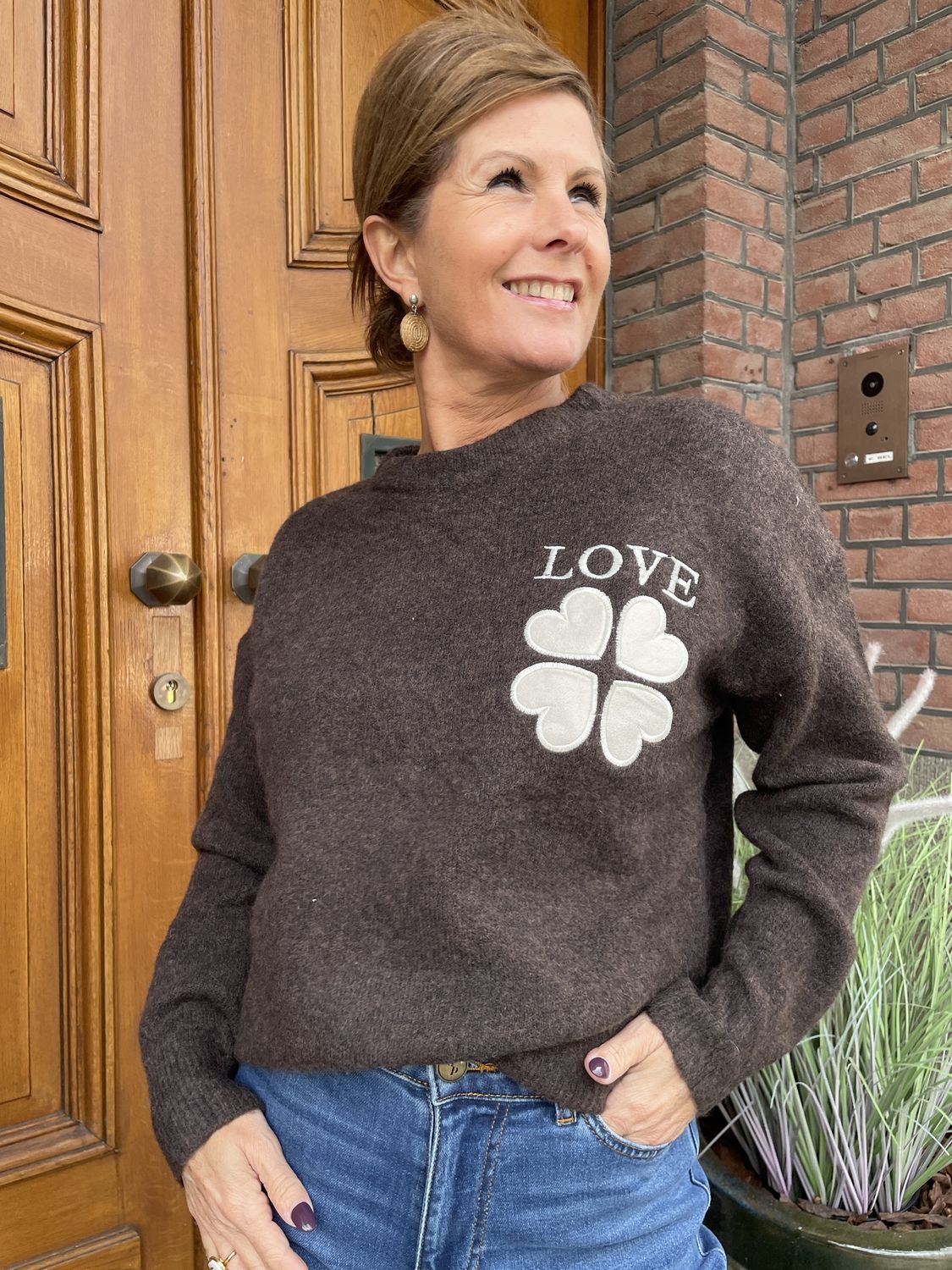 LOVE KLAVER SWEATER - CHOCO