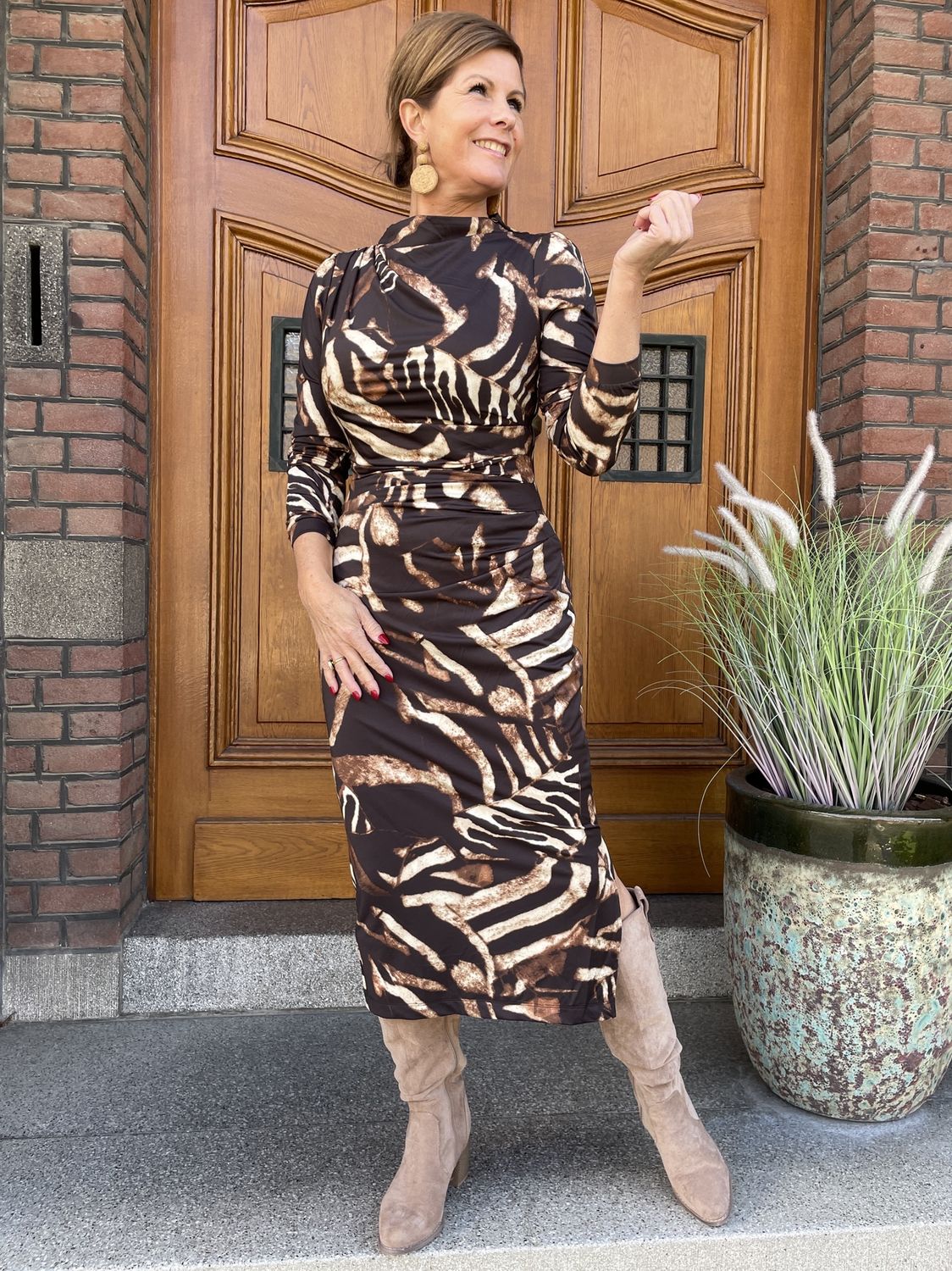 B203 P028 - Bodycon Jurk met Design