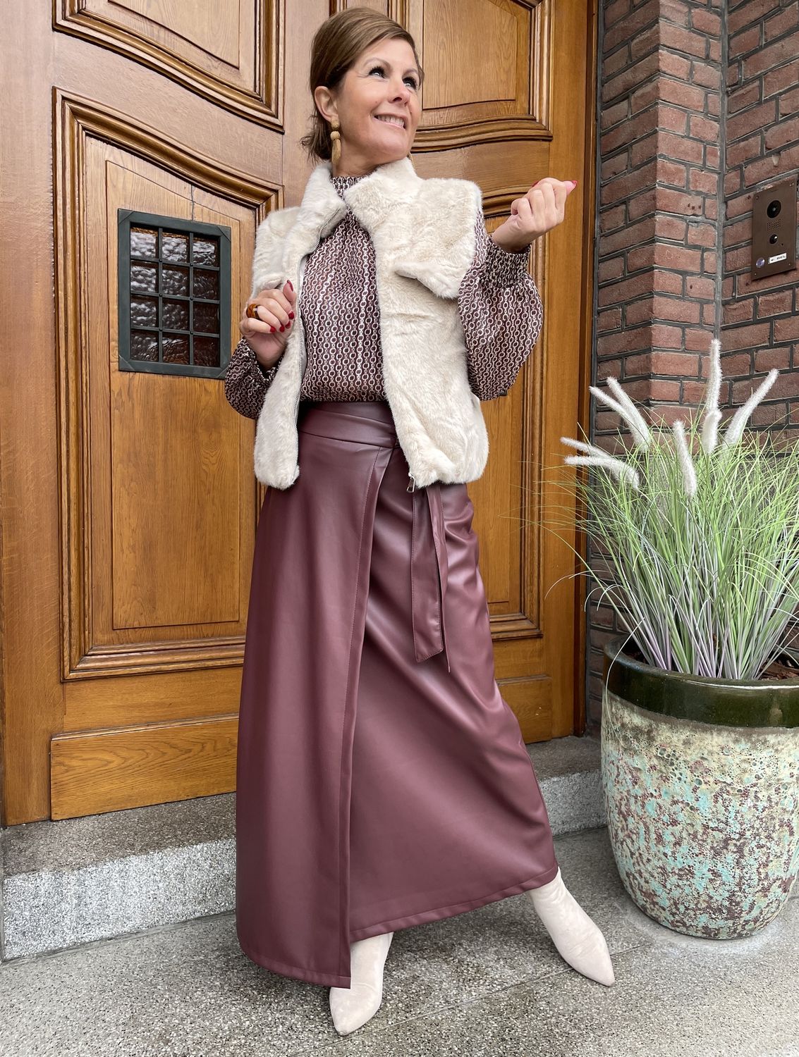 LEATHERLOOK ROK met STRIK - BORDEAUX