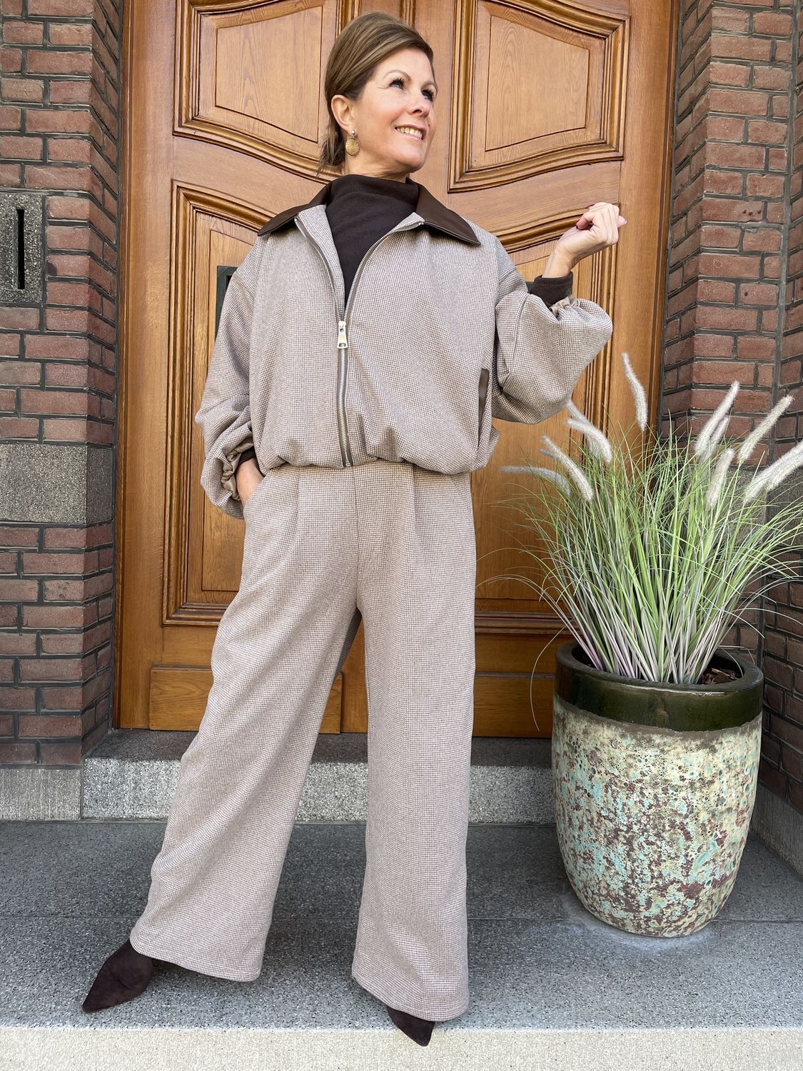 PANTALON - Taupe met ruit-patroon