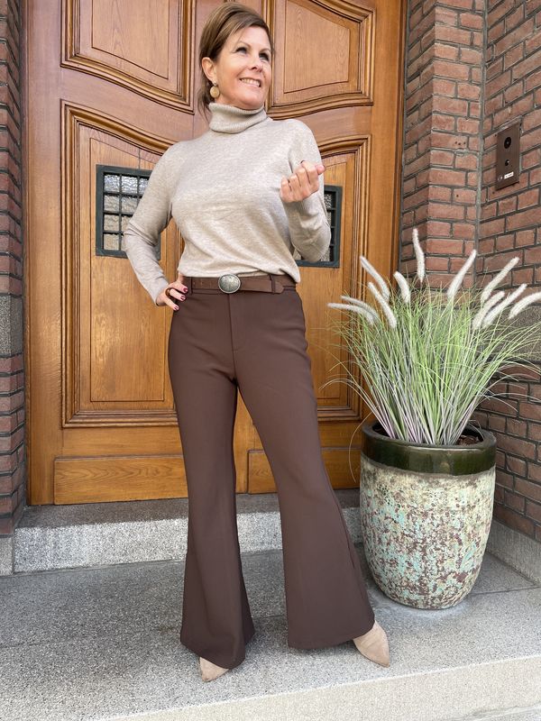 PANTALON FLARED CHOCO N776