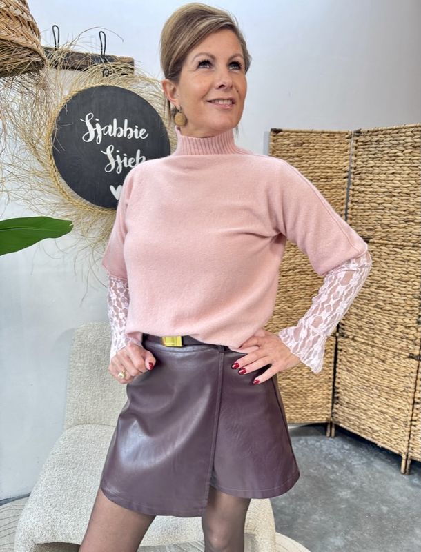 SWEATER AMY - LICHTROZE met opstaand kraagje