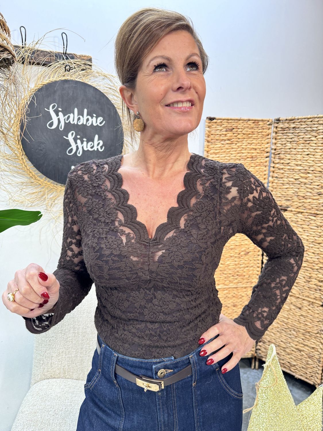 V HALS CHOCO KANT TOP 8120