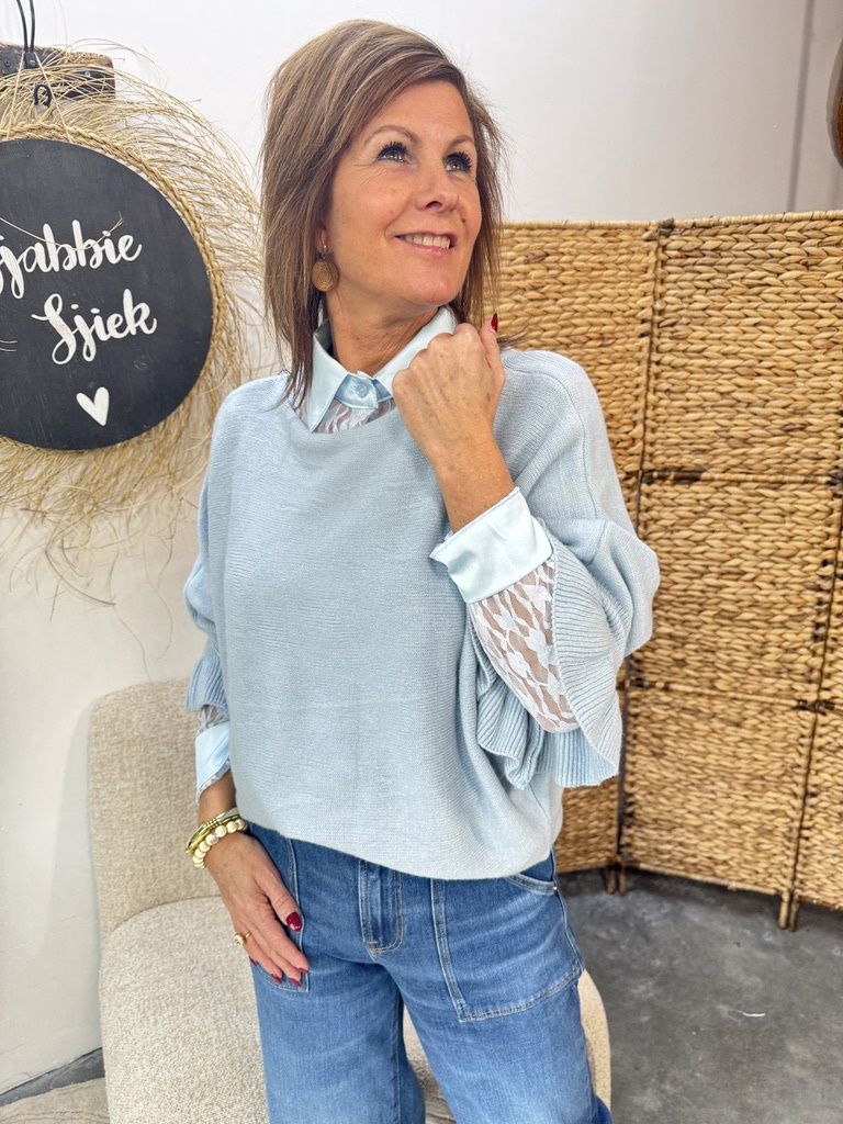 RUFFLE SWEATER LICHTBLAUW