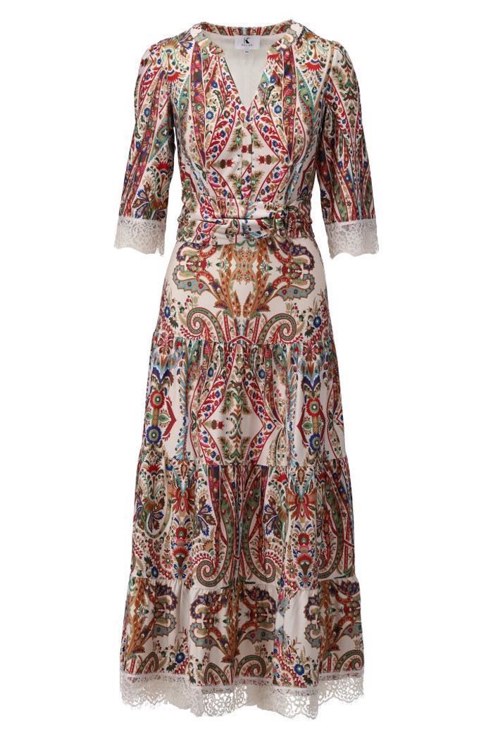 C301 P095 - Maxi Jurk met Design en Kant