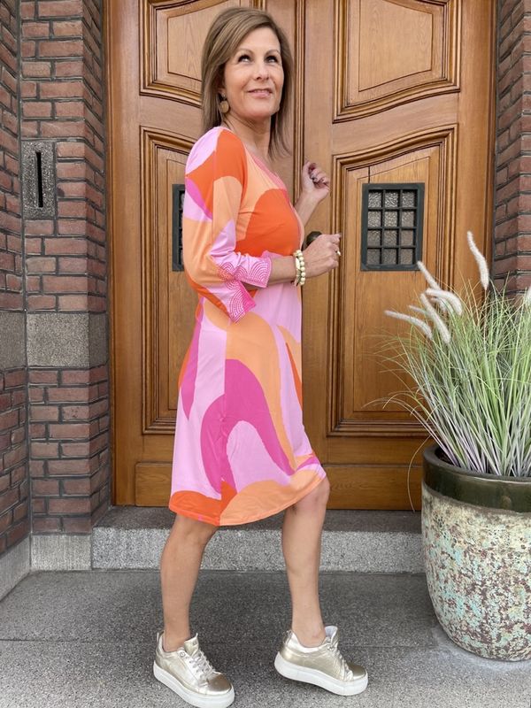 C309 P101 - Jurk met Design