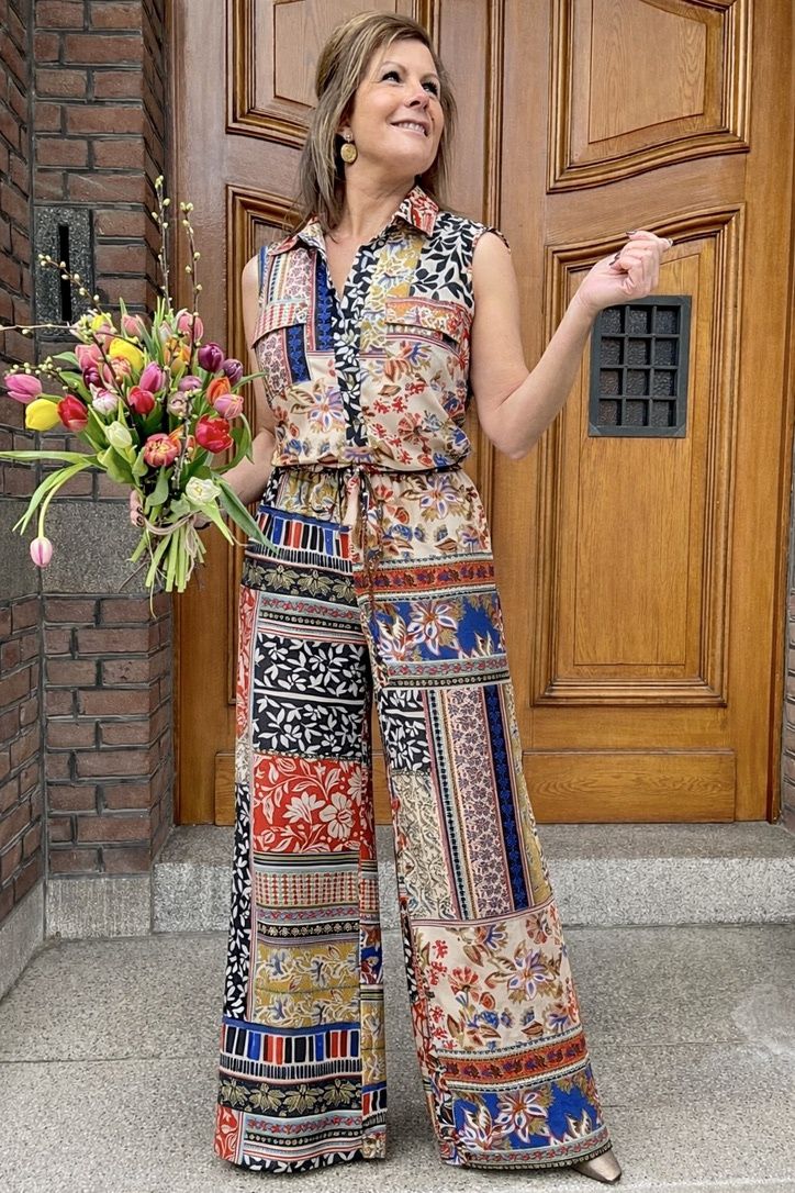 C317 P092 - Mouwloze Jumpsuit