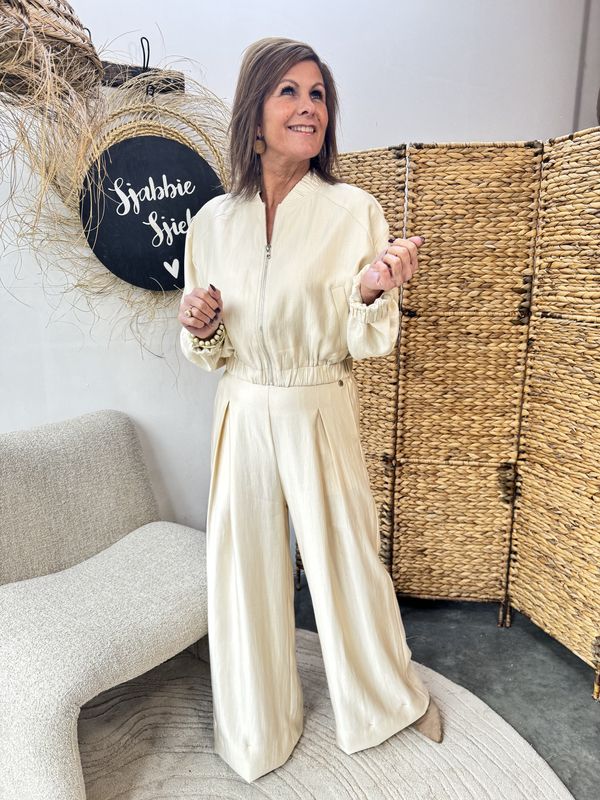 Broek Remila - Champagne