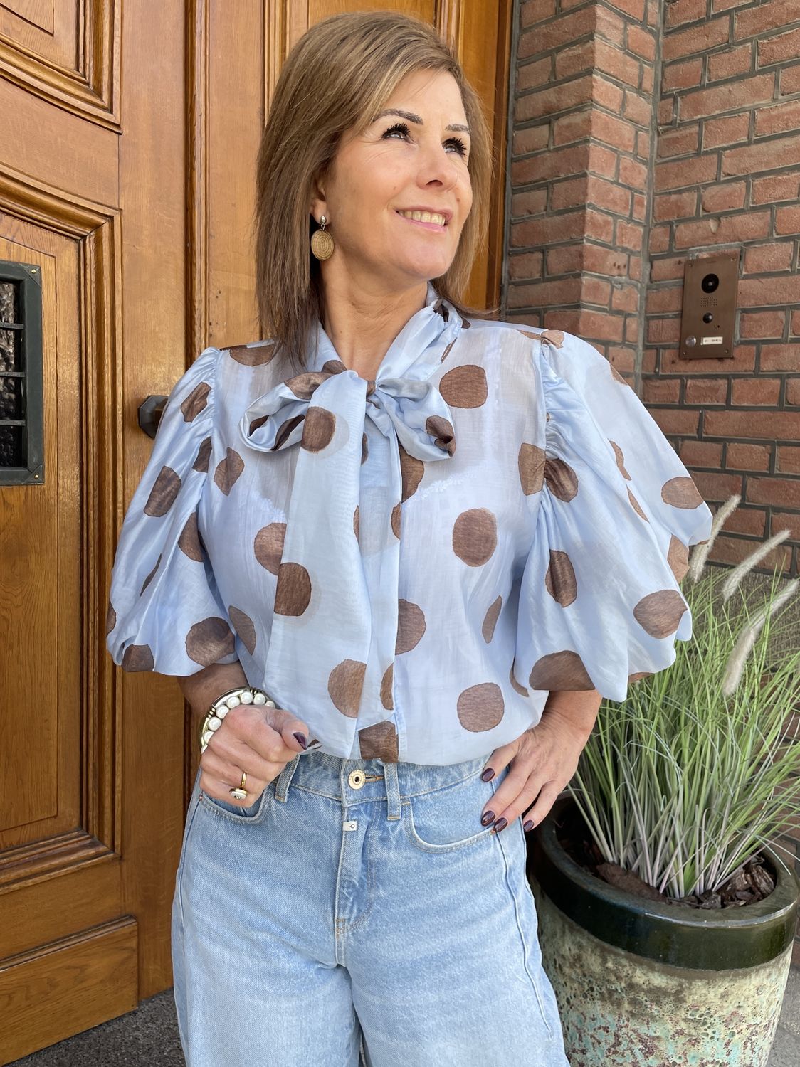 BLOUSE STRIK POLKADOT LICHTBLAUW