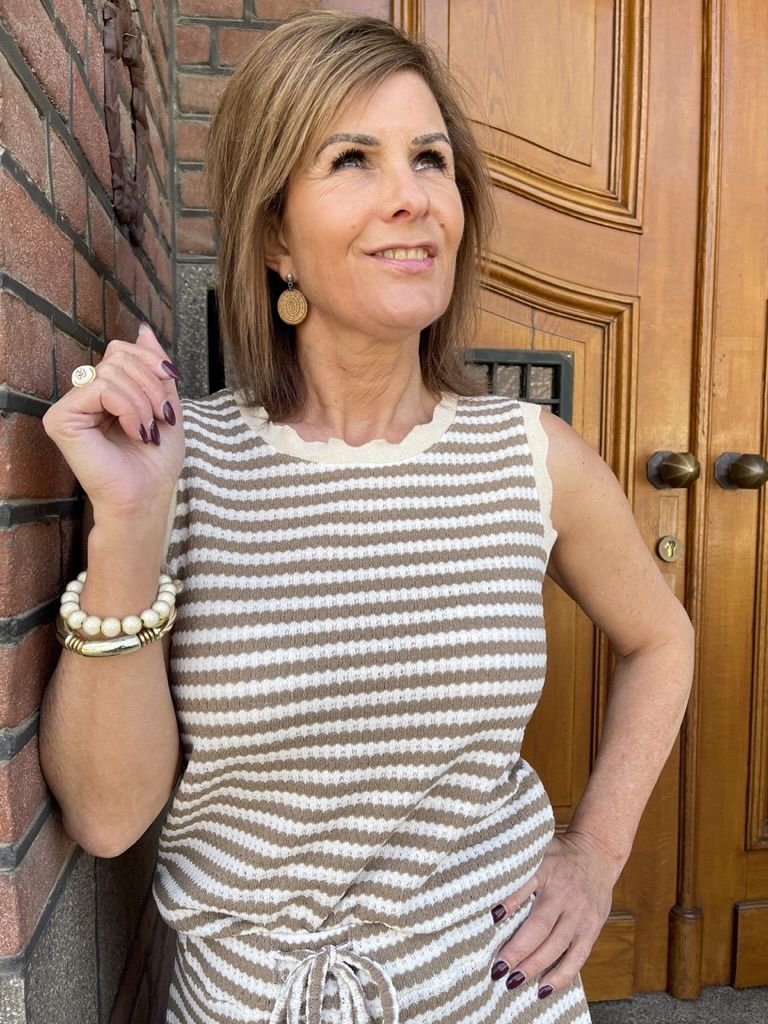 GESTREEPTE TOP - TAUPE