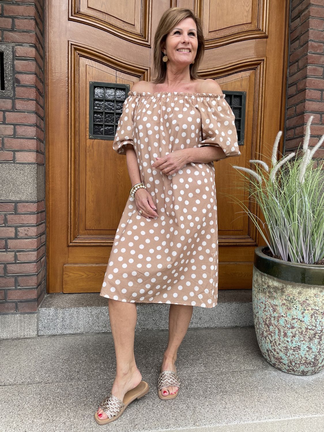 POLKADOT - Offshoulder Dress - TAUPE