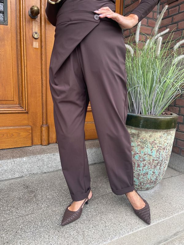 Pantalon Sossio - Chocolade Bruin - Travellerstof