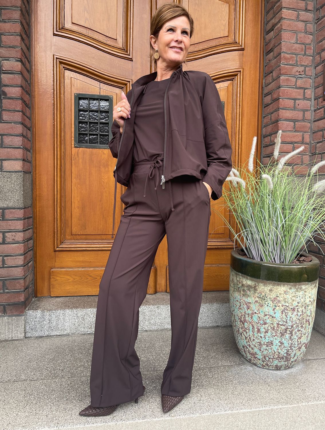 Evo Wide Leg Pantalon - Chocolade Bruin - Travellerstof