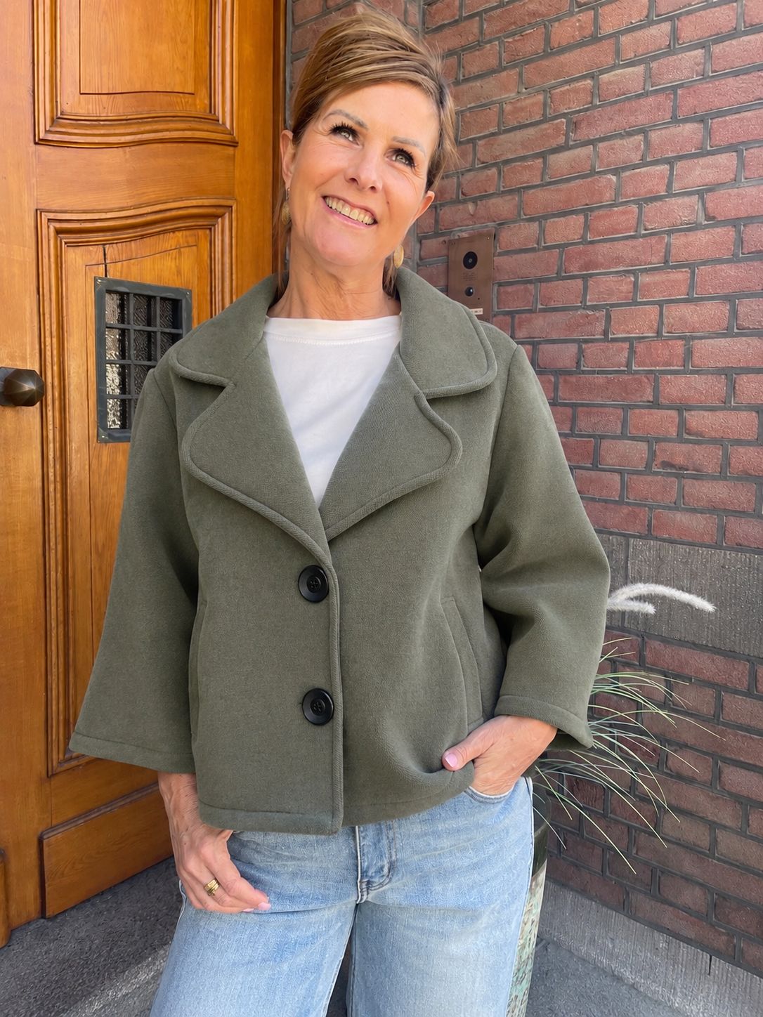 Jasje Agosto - Kaki Groen
