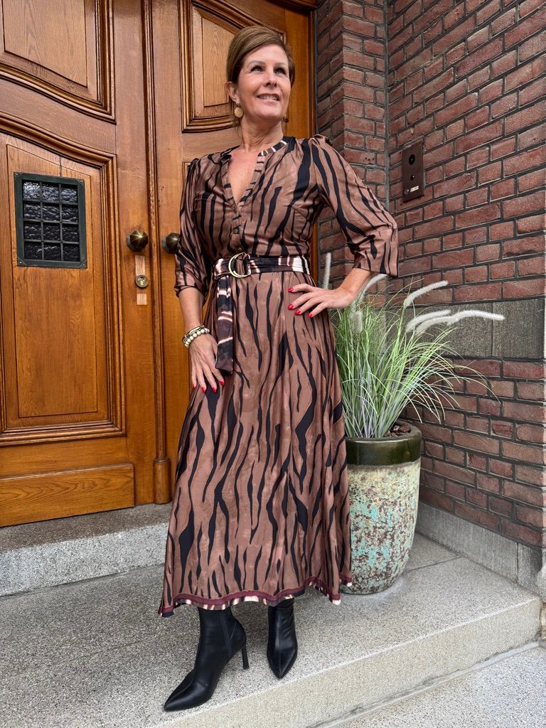 D306 P158 - Maxi Jurk met Dierenprint