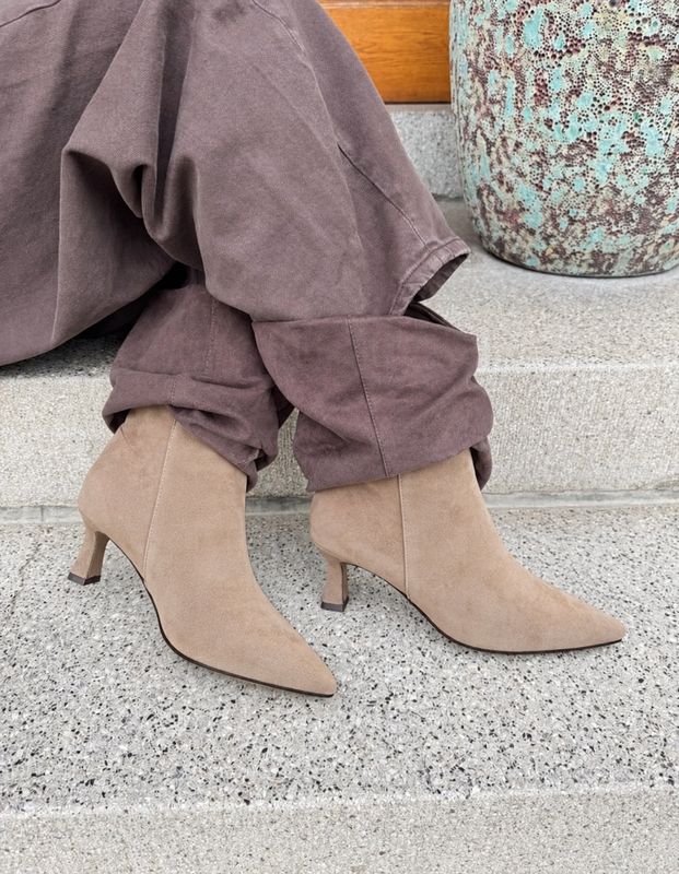 Laarsje Dunja - Beige