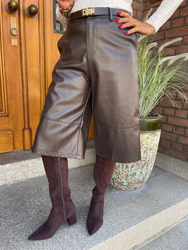 Leatherlook Culotte Choco - met Riem