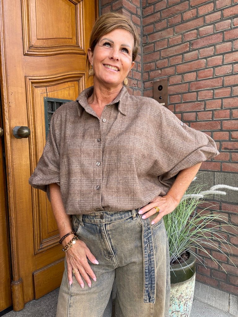 Geruite Bruine Blouse - met Ballonmouw