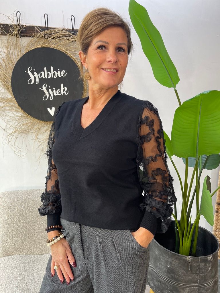 Sweater met Bloemenmouw - Zwart