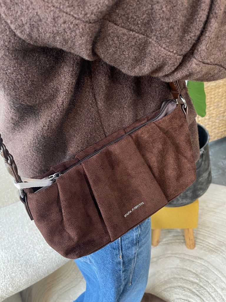 Tas van Suedine met Gevlochten Hengsel - Choco