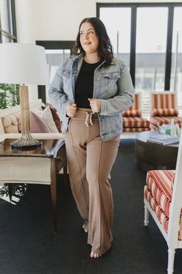 24/7 Pants - Ampersand