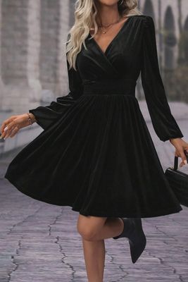 Velvet empress v neck long sleeve dress