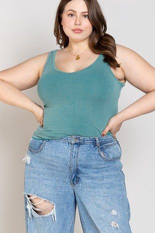 Sleeveless Basic Knit Top *PLUS