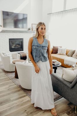 The Dolly Vest