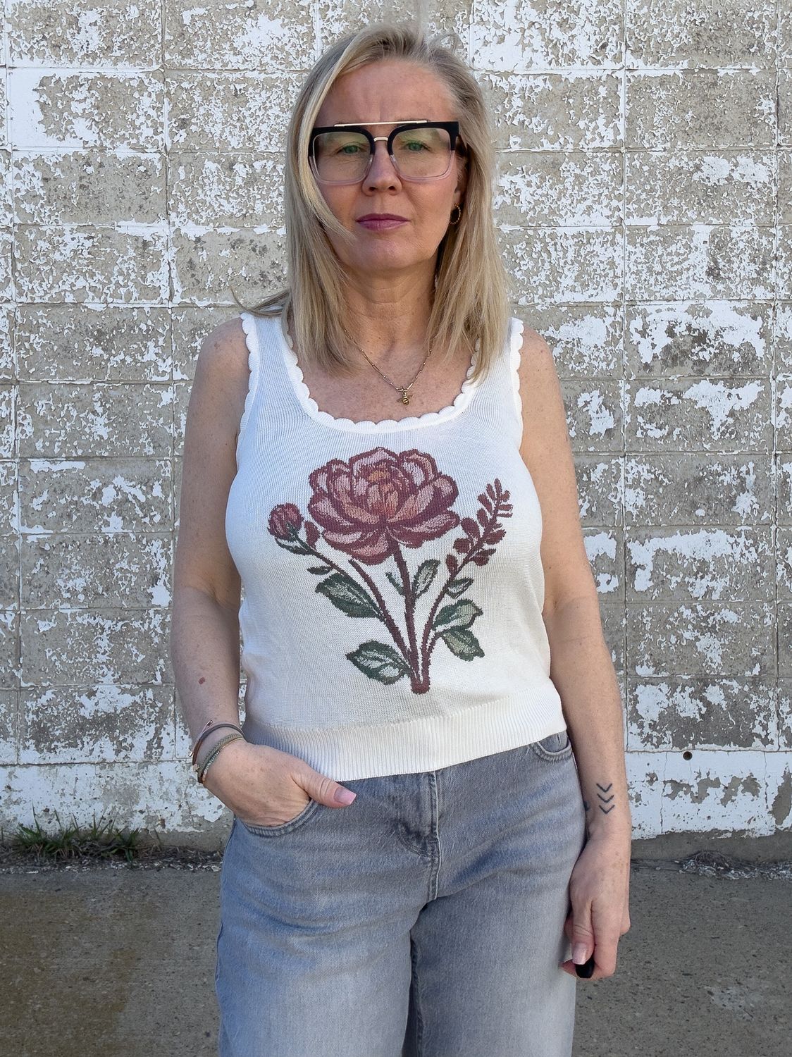 Rose Scallop Tank