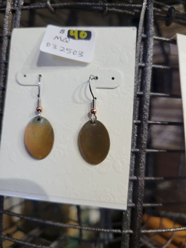 1/2&quot; flat oval earring