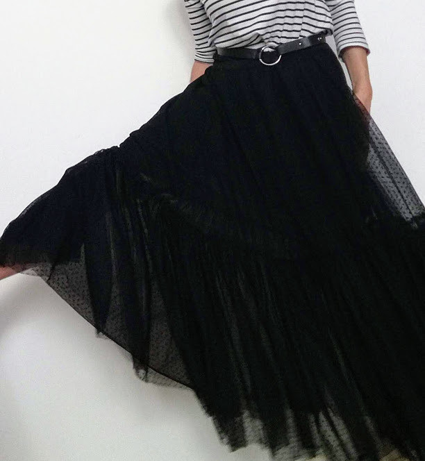 Maxi gonna in tulle nero a pois