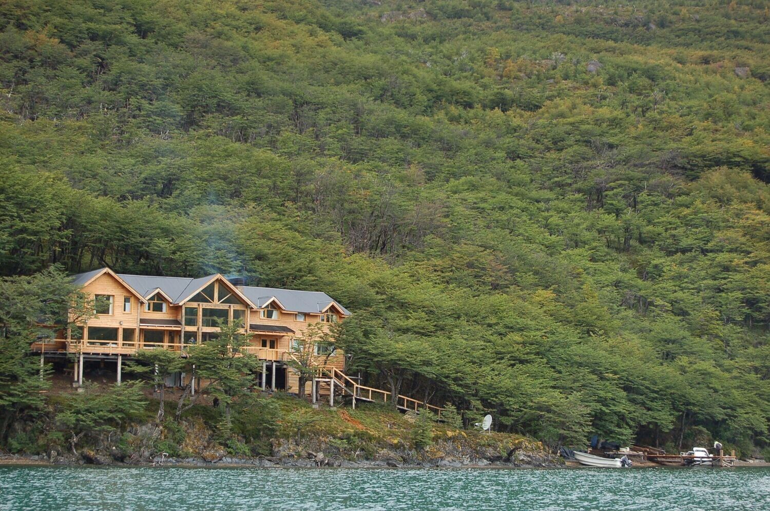 Aguas Arriba Lodge (El Chalten, Patagonia - Argentina) Aguas Arriba Lodge (El Chalten, Patagonia - Argentina)