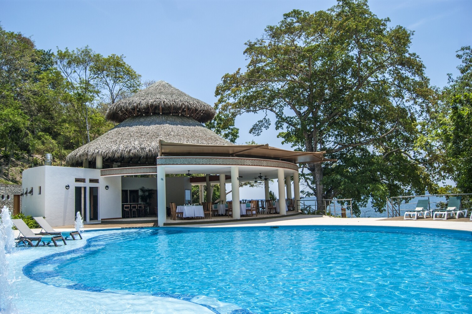 Bolontiku Hotel Boutique (San Andres - Guatemala)