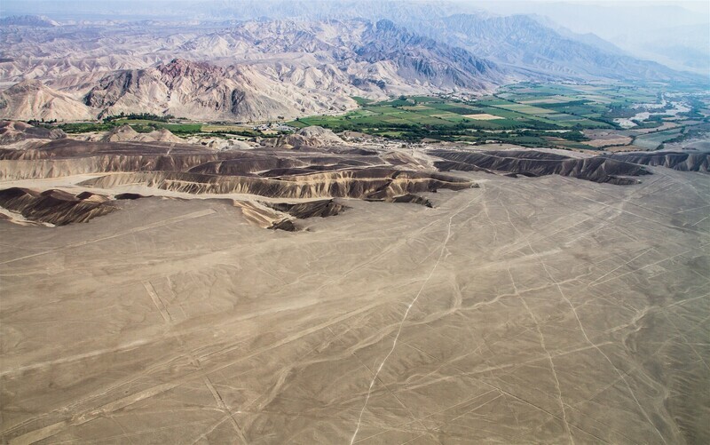 Envolez-vous à Nazca pour admirer ce site mystérieux en première ligne