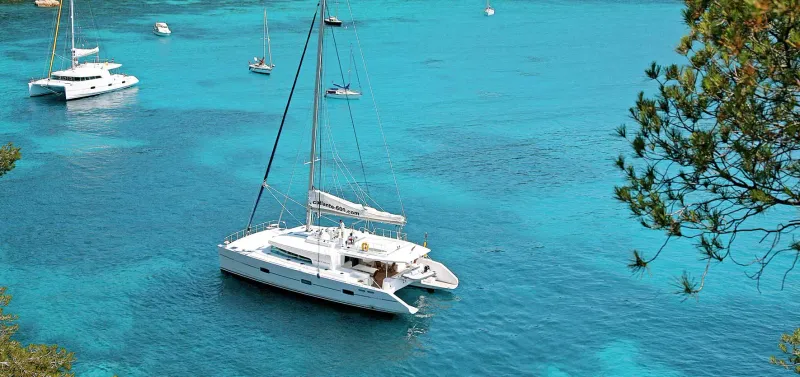 Guadeloupe / Dominique, Catamaran Catlante