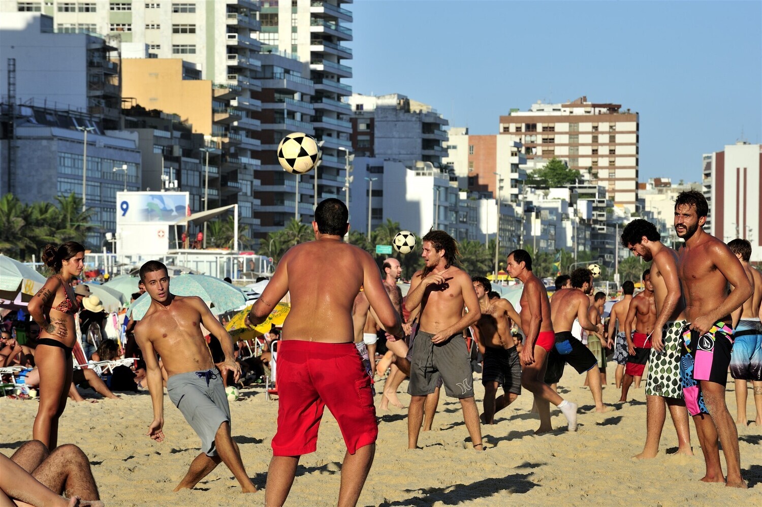 Brazilië, Hola Brazil